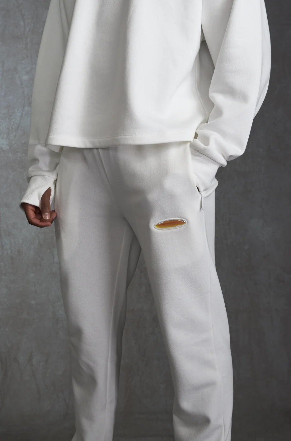741 TAPERED SWEAT PANT - White Noise